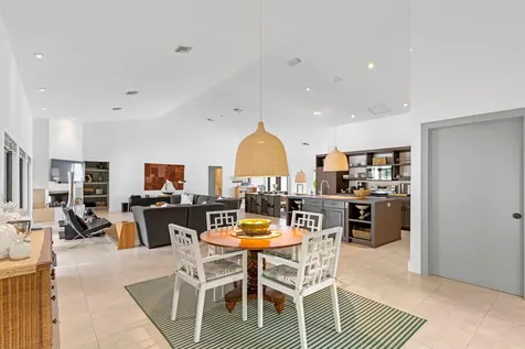 473 Oregon Lane Boca Raton FL 33487