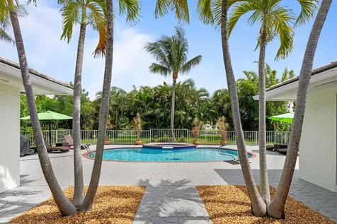 473 Oregon Lane Boca Raton FL 33487