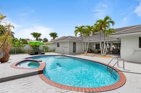 473 Oregon Lane Boca Raton FL 33487