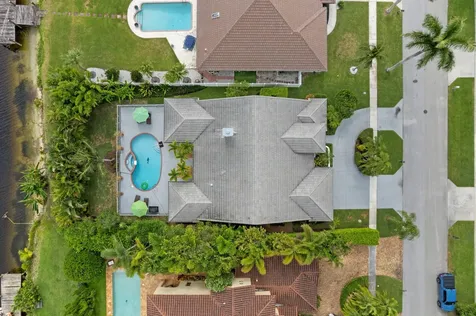 473 Oregon Lane Boca Raton FL 33487