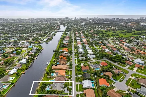 473 Oregon Lane Boca Raton FL 33487