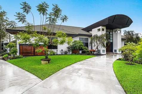 8549 Surrey Lane Boca Raton FL 33496