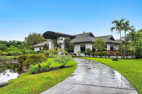 8549 Surrey Lane Boca Raton FL 33496
