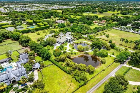 8549 Surrey Lane Boca Raton FL 33496