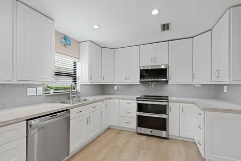 7980 Cloverfield Circle Boca Raton FL 33433