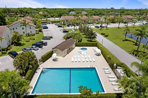22100 Palms Way Boca Raton FL 33433