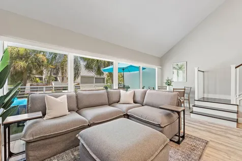 1605 S Us Highway 1 Jupiter FL 33477