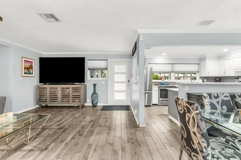 1269 Sw 7th Street Boca Raton FL 33486