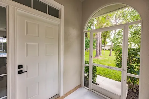 1082 Bedford Avenue Palm Beach Gardens FL 33403