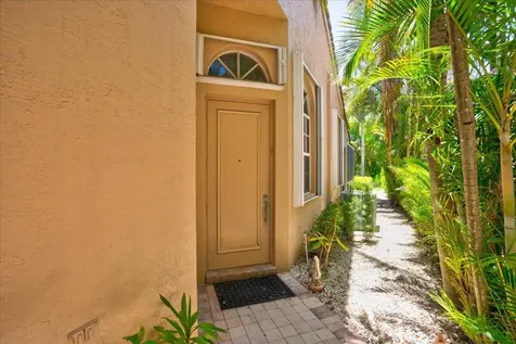 4701 Carlton Golf Drive Lake Worth FL 33449