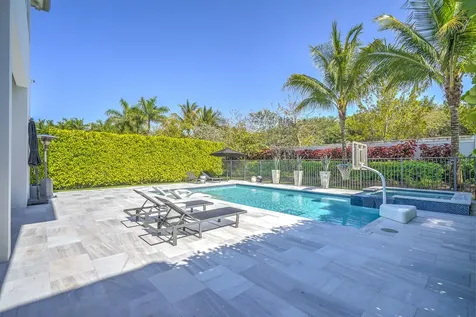 9006 Dulcetto Court Boca Raton FL 33496