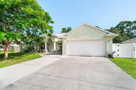 1629 Sw Fortune Road Port Saint Lucie FL 34953