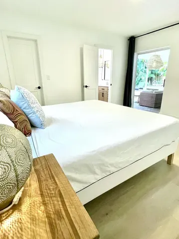 921 Nw 7th Street Boca Raton FL 33486