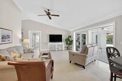 17401 Spring Tree Lane Boca Raton FL 33487