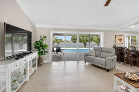 17401 Spring Tree Lane Boca Raton FL 33487