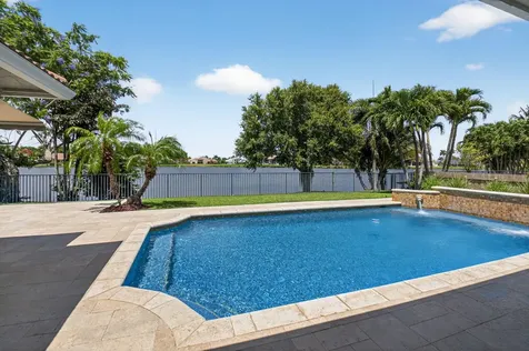 17401 Spring Tree Lane Boca Raton FL 33487