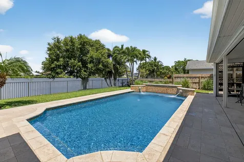 17401 Spring Tree Lane Boca Raton FL 33487