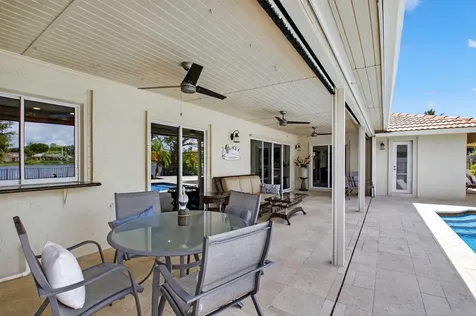 17401 Spring Tree Lane Boca Raton FL 33487