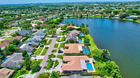 17401 Spring Tree Lane Boca Raton FL 33487
