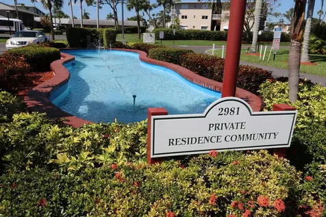 2855 S Garden Drive Lake Worth FL 33461