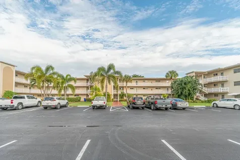 2855 S Garden Drive Lake Worth FL 33461