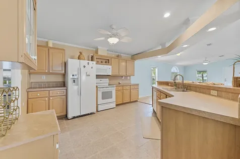 2555 Pga Boulevard Palm Beach Gardens FL 33410