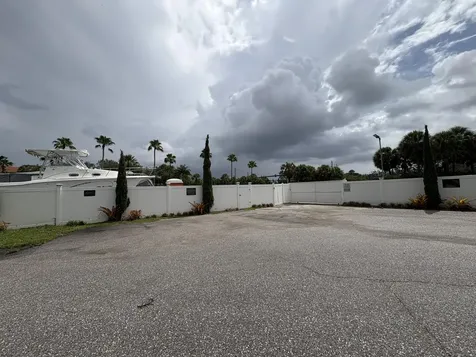 2555 Pga Boulevard Palm Beach Gardens FL 33410
