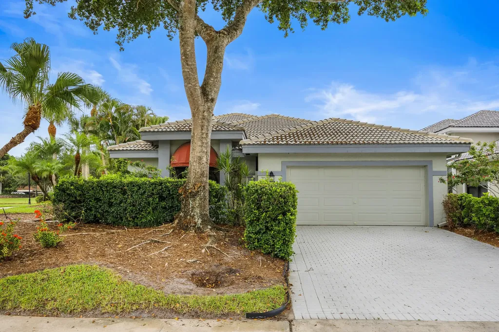 10128 Spyglass Way Boca Raton FL 33498