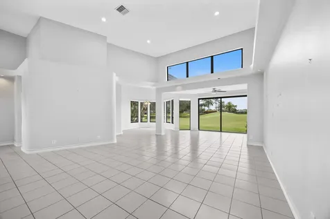 10128 Spyglass Way Boca Raton FL 33498