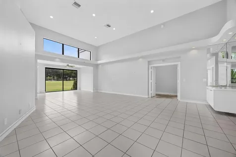 10128 Spyglass Way Boca Raton FL 33498