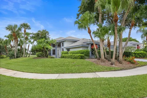 10128 Spyglass Way Boca Raton FL 33498