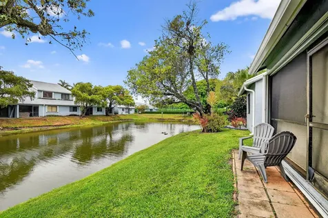 3981 Island Club Circle Lake Worth FL 33462