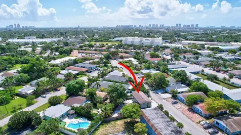 711 NE 14 Street Fort Lauderdale FL 33304