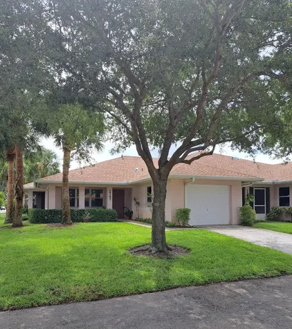 1747 N Dovetail Drive Fort Pierce FL 34982