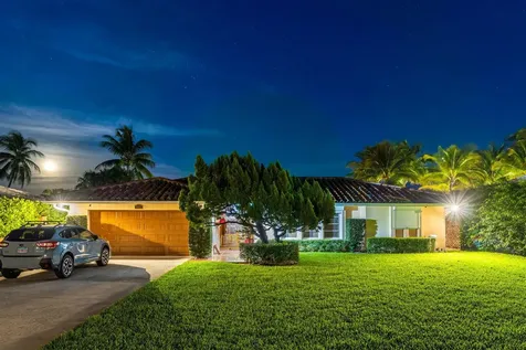 7932 Flagler Court West Palm Beach FL 33405