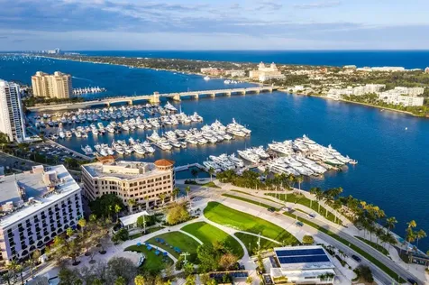 7932 Flagler Court West Palm Beach FL 33405