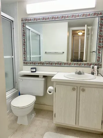 141 Lake Pine Circle Greenacres FL 33463