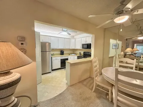 141 Lake Pine Circle Greenacres FL 33463