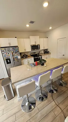 1677 Se 8th Avenue Homestead FL 33034