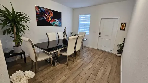 1677 Se 8th Avenue Homestead FL 33034