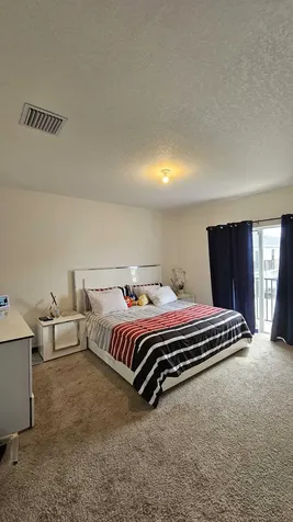 1677 Se 8th Avenue Homestead FL 33034