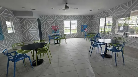 1677 Se 8th Avenue Homestead FL 33034