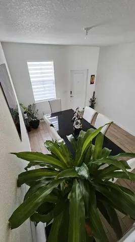 1677 Se 8th Avenue Homestead FL 33034