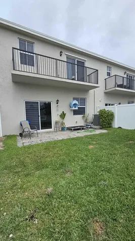 1677 Se 8th Avenue Homestead FL 33034