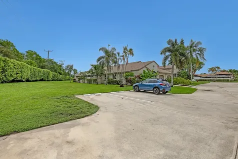 9789 Boca Gardens Circle Boca Raton FL 33496