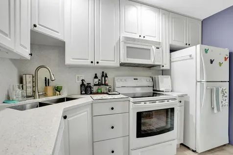 4902 Nw 27 Way Tamarac FL 33309