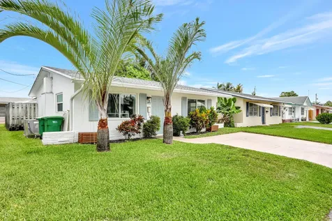 4902 Nw 27 Way Tamarac FL 33309