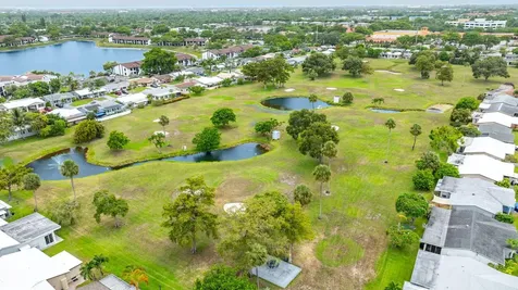 4902 Nw 27 Way Tamarac FL 33309