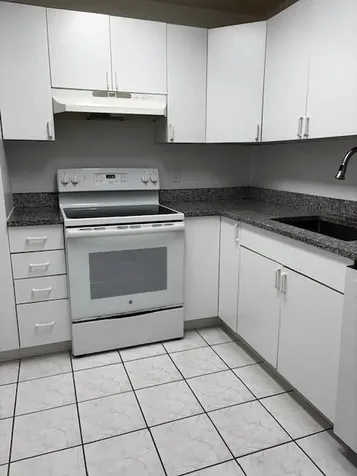5280 NW 2nd Avenue Boca Raton FL 33487