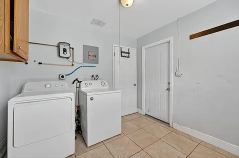 2341 Nw 12th Court Pompano Beach FL 33069